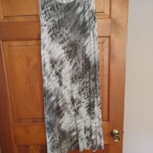 Black and White Tie-Dye Skirt